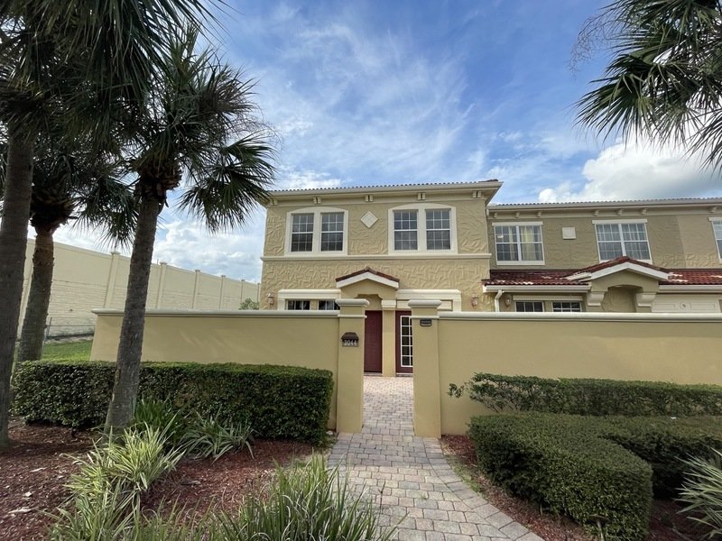 3044 Bella Vista dr property image