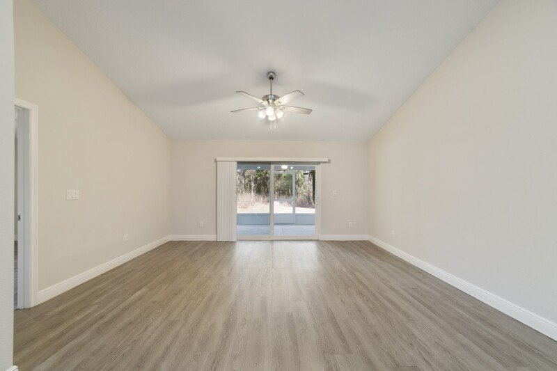 9093 N Peachtree way property image