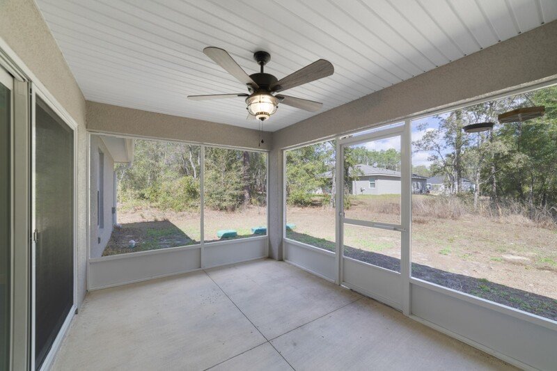9093 N Peachtree way property image