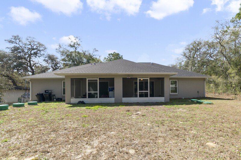 9093 N Peachtree way property image
