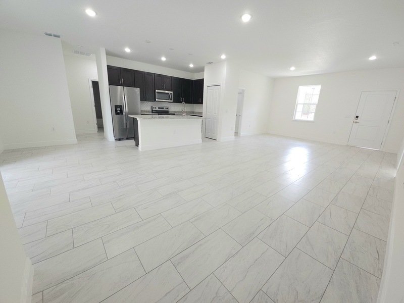 1681 W Swanson dr property image