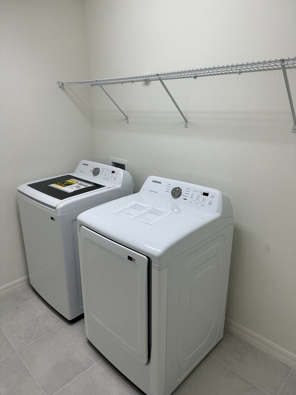 1195 Papaya cir property image