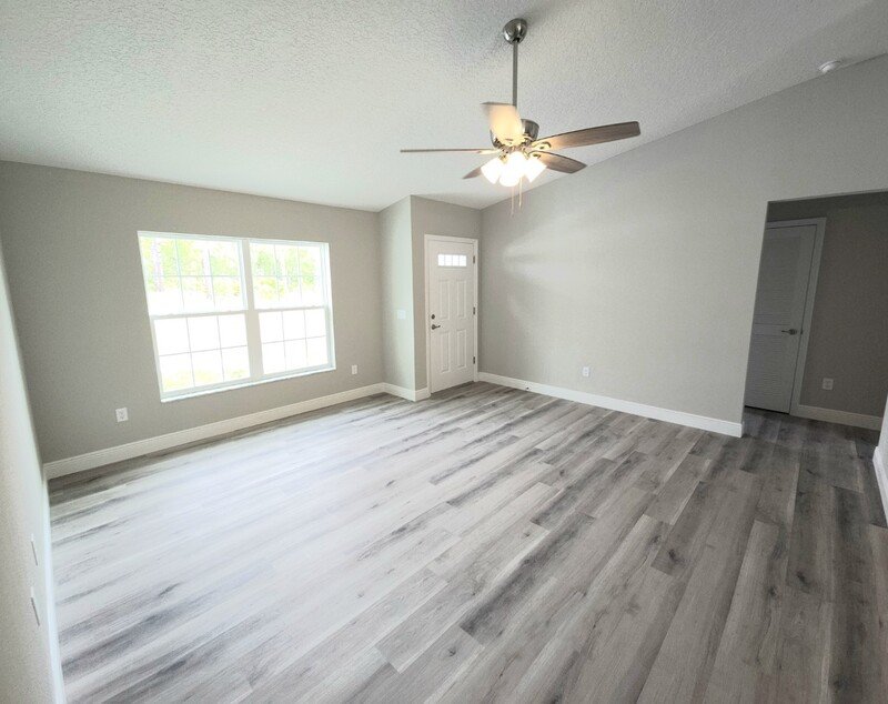 1336 W Cary Dr property image