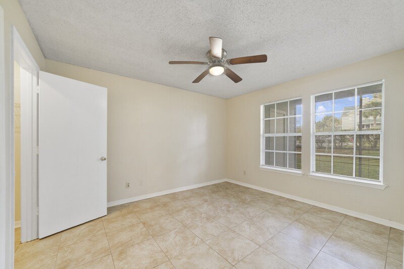 6190 Westgate Dr Unit 103 property image