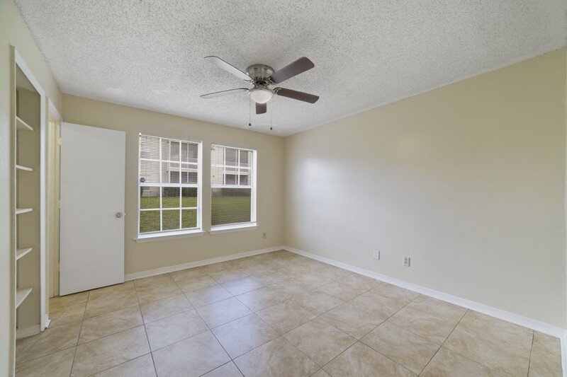 6190 Westgate Dr Unit 103 property image