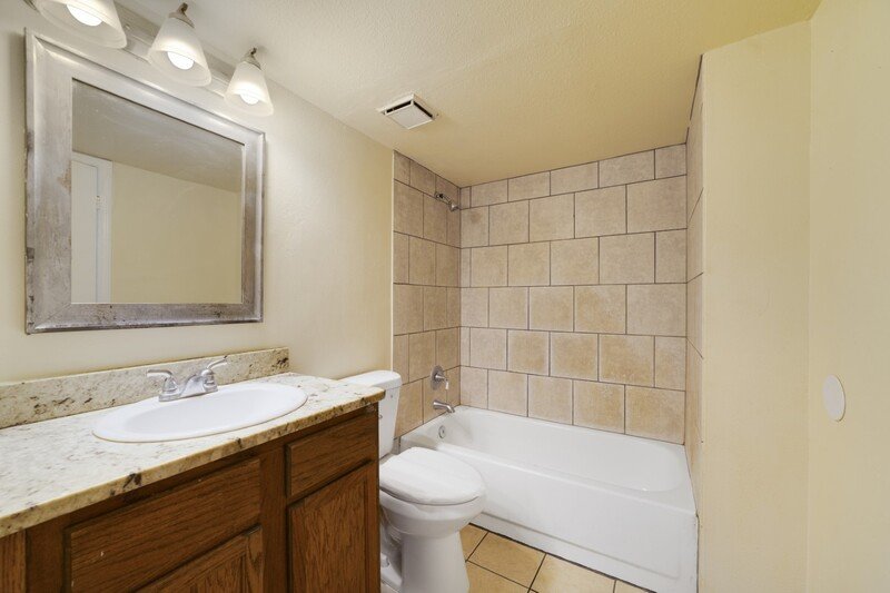 6190 Westgate Dr Unit 103 property image