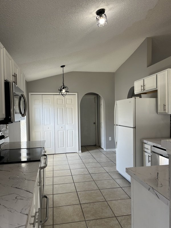 1019 N Platte Way property image