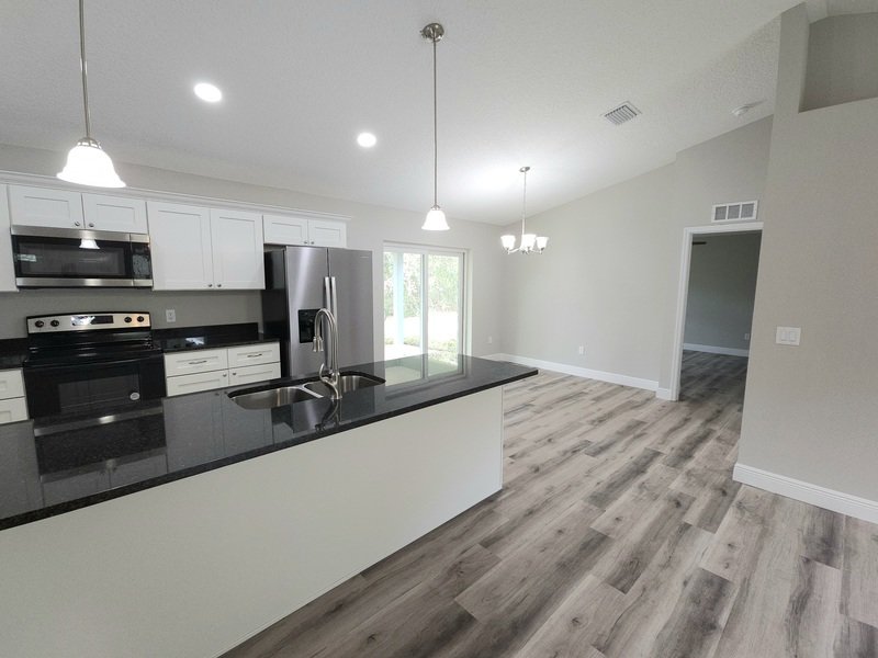 8256 N Galena Ave property image