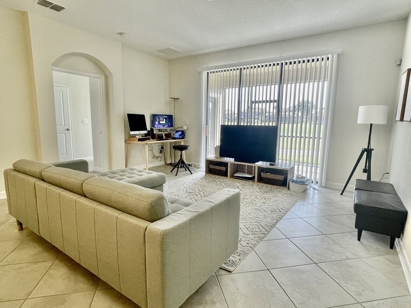 2/2 for rent in Champions Gate property image