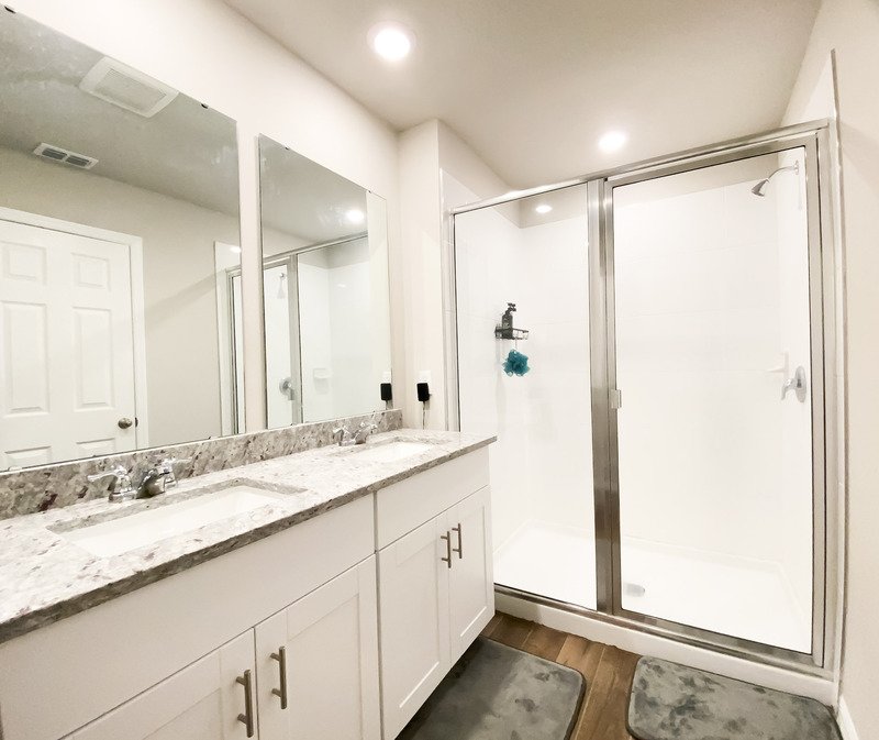 561 Legacy Loop property image