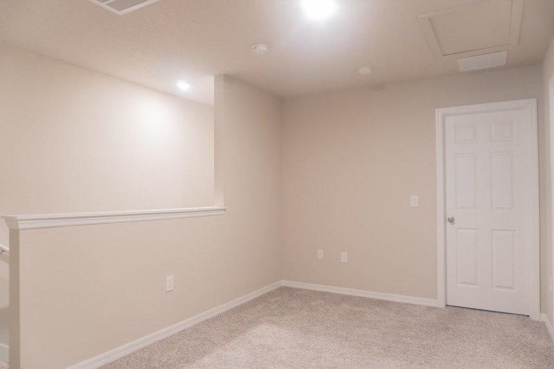 561 Legacy Loop property image